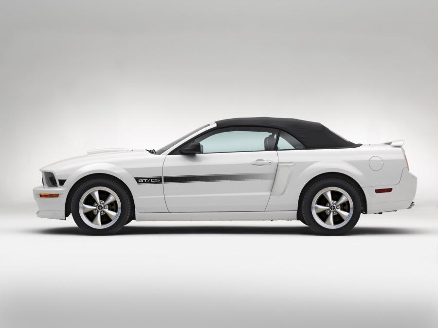  Ford Mustang GT California Special 2007 года  (фото 3 из 5)